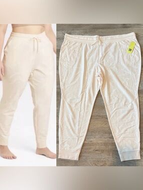All In Motion Women’s Plus size French Terry Ivory Print Joggers 3X NEW